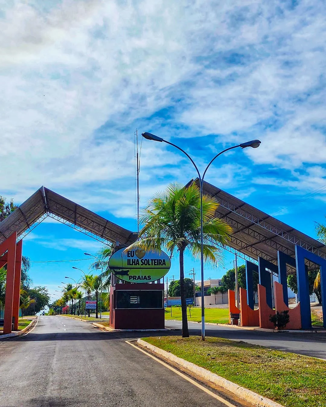 Portal de entrada das praias de Ilha Solteira